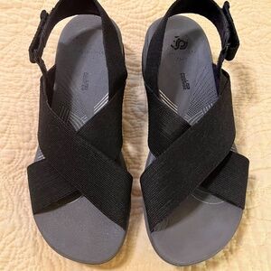 Clarks Cloudsteppers Women’s Sandals